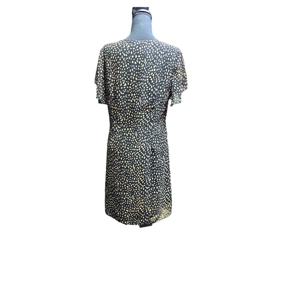 Urban Outfitters Black and Tan Flutter Sleeve Mini Dress Size Large - Picture 4 of 11